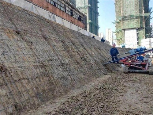 兴隆建筑边坡支护